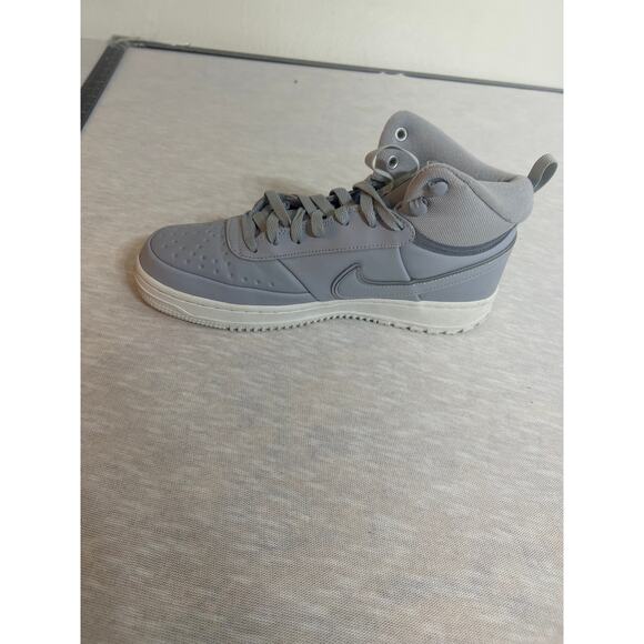 Nike Court Vision Mid Winter shoes in \